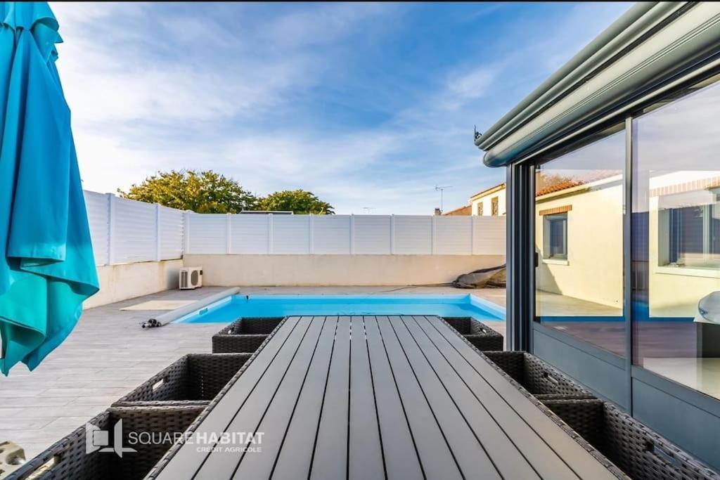 Villa Avec Piscine Сен-Жан-де-Мон Экстерьер фото